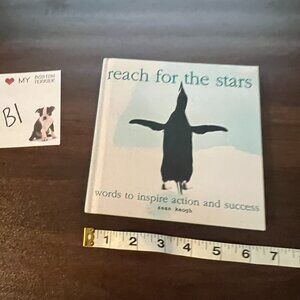 5/$20 Reach for the starts mini hardcover coffee table book